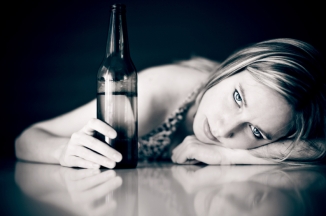 Young-girl-with-Beer-Bottle-4-6-11